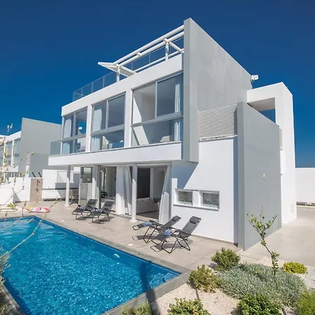Blue Pearl Protaras