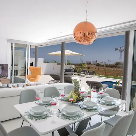 Blue Pearl Villa *