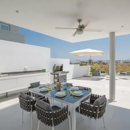 Villa Blue Pearl *